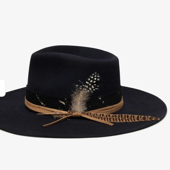 Wyeth by Todd Magill Accessories - NEW ! WyethXOlin Cashmere Rancher